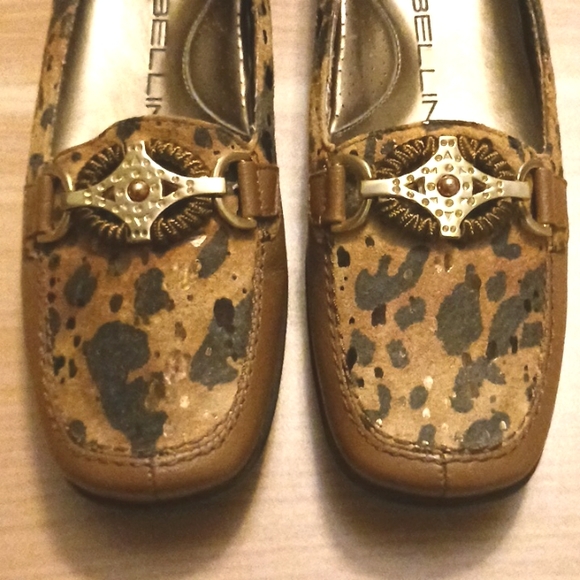 Bellini "Bobcat" Tan Leather Animal Print Loafers in Size 7M - Picture 3 of 12